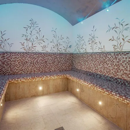 Wellness Mit Whirlpool Und Sauna Bei Salzburg Und Berchtesgaden Appartamento