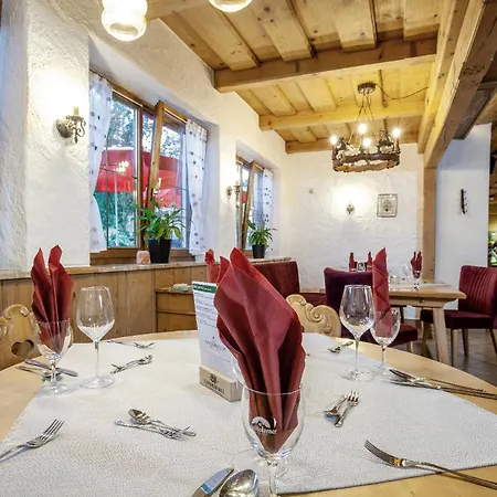 Wellness Mit Whirlpool Und Sauna Bei Salzburg Und Berchtesgaden * Ainring