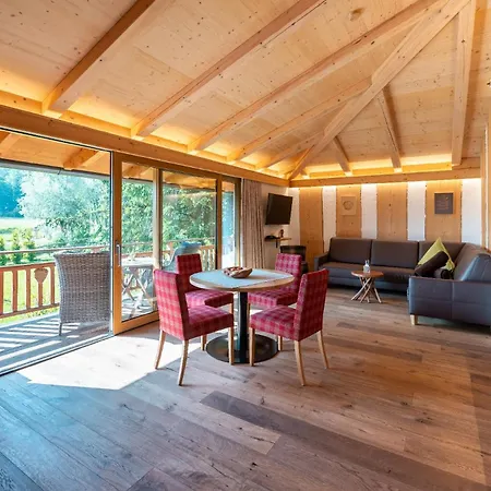 Wellness Mit Whirlpool Und Sauna Bei Salzburg Und Berchtesgaden *