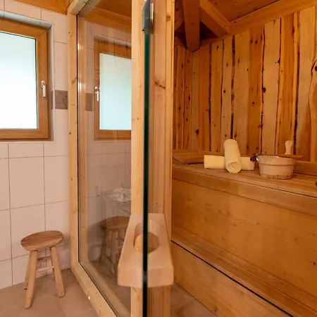 Wellness Mit Whirlpool Und Sauna Bei Salzburg Und Berchtesgaden